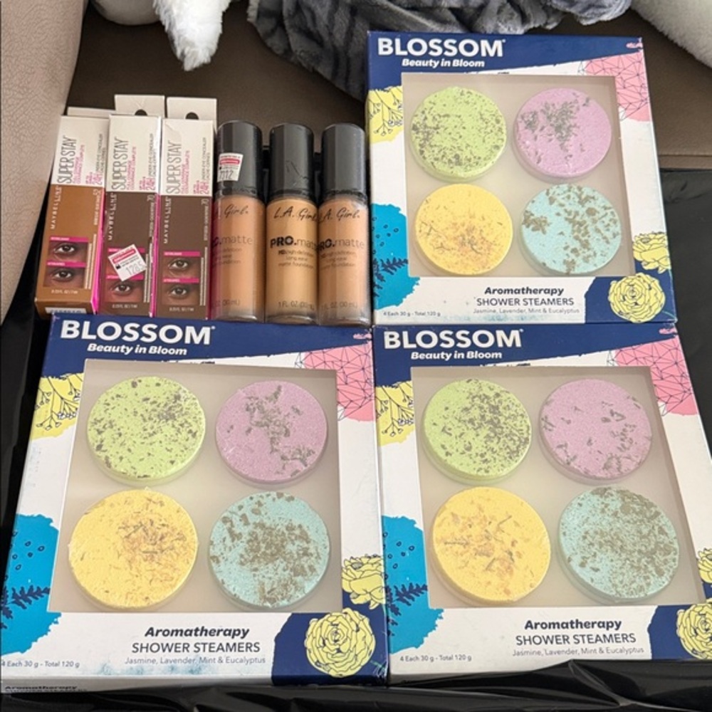 Makeup bundle 11